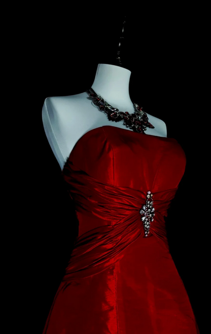 Chic A-Line Burgundy Long Prom Dress Satin Strapless Evening Dress Sleevless Birthday Dress DP04832