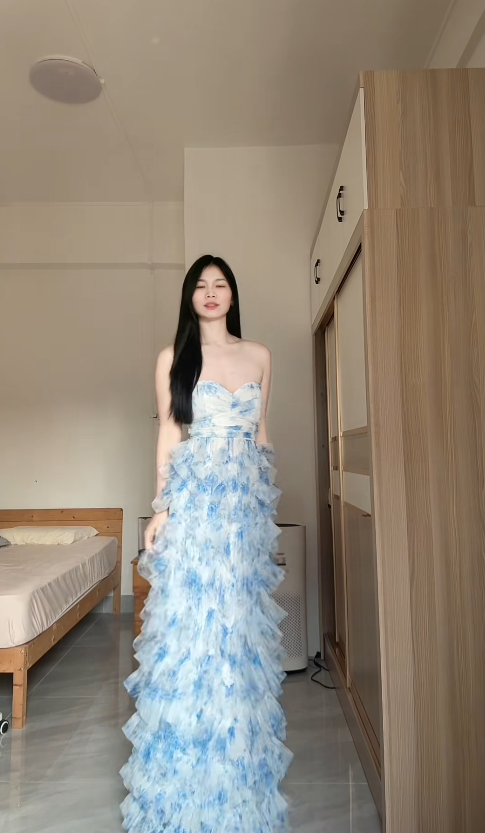 Cute Sheath Blue Long Prom Dress Tulle Strapless Evening Dress Sleeveless Birthday Dress DP04850