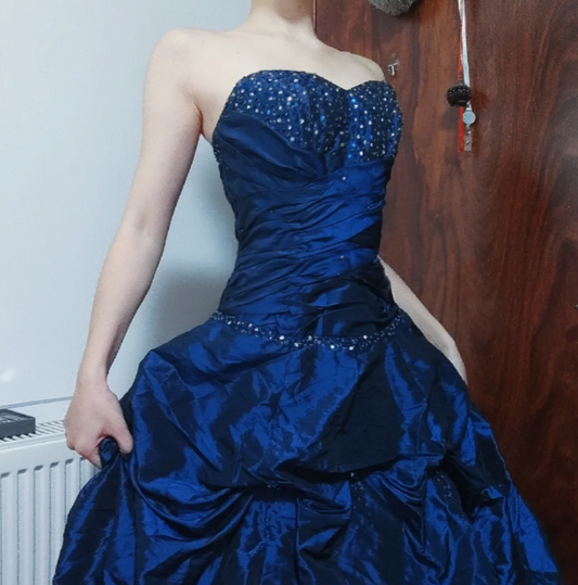 Chic Dark Blue Long Prom Dress Beaded Satin Sweetheart Party Dress A-Line Sleeveless Evening Dress  DP04889