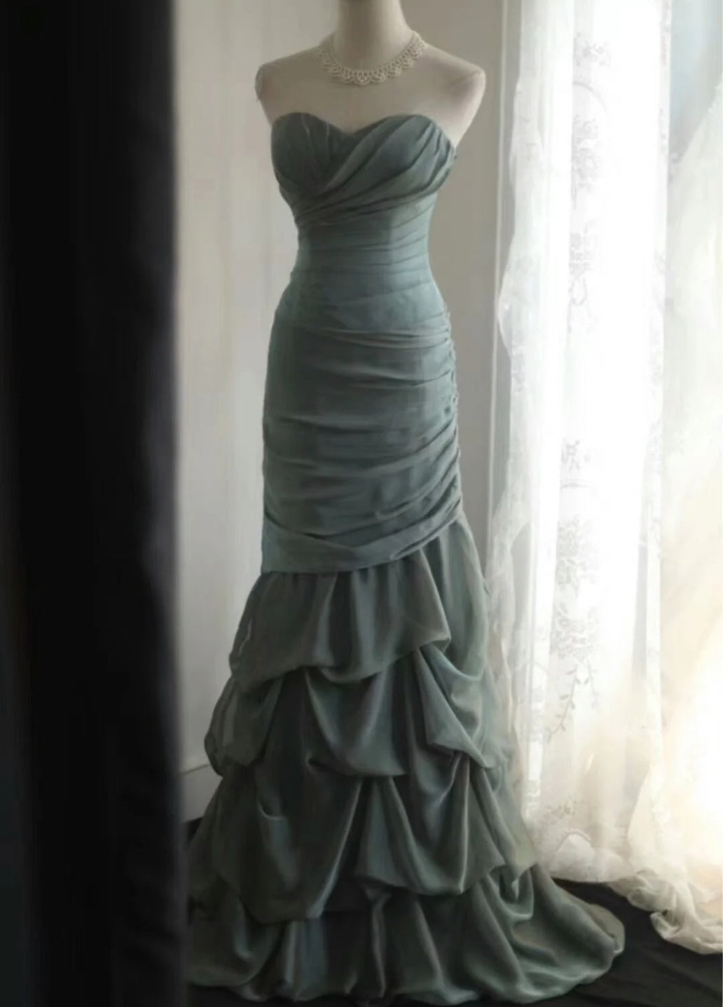 Chic Strapless Long Prom Dresses  Sheath Evening Dress Sleeveless Birthday Dress DP04911