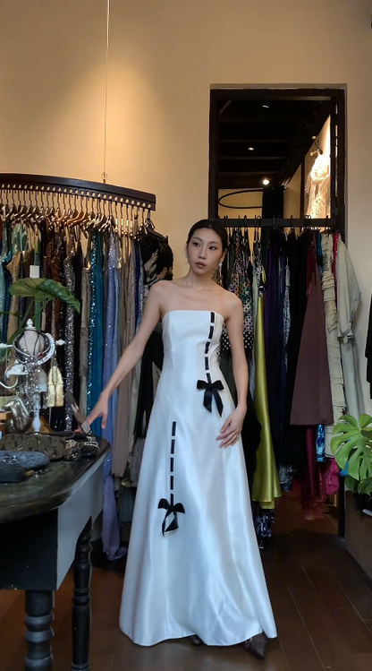 Süßes Ballkleid Spaghettiträger Silbergrau Mini Kurzes Formales Homecoming-Kleid Party Kurzes Ballkleid Hoco Kleider DH2684