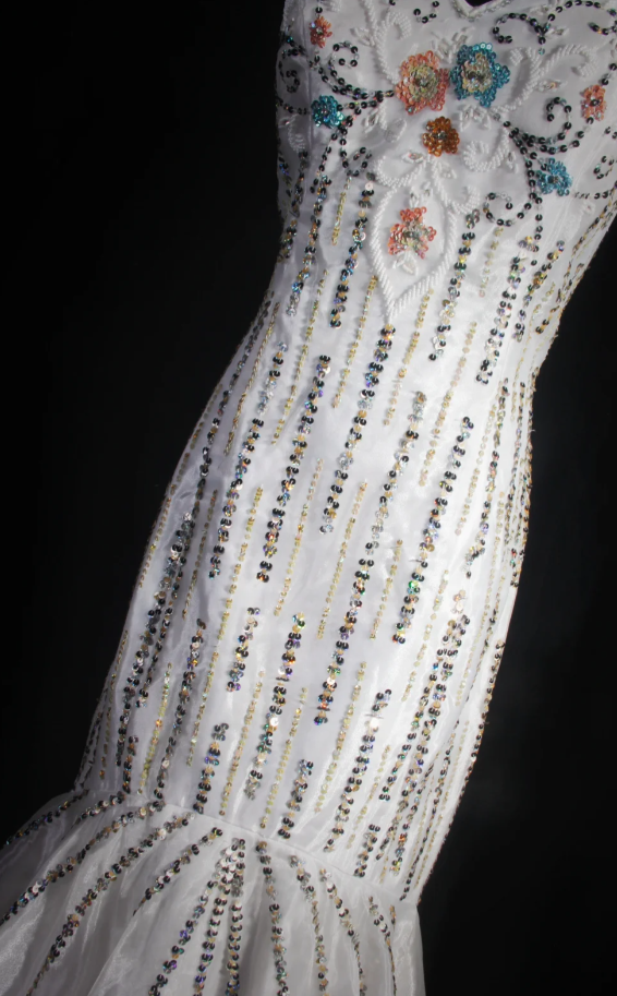 Vintage White Long Prom Dress Straps Mermaid Evening Dress Sequins Beaded Tulle Sleeveless Birthday Dress DP04961