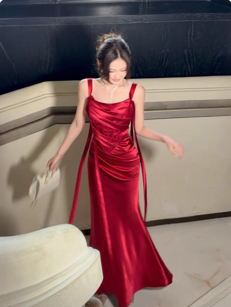 Süßes Ballkleid Spaghettiträger Silbergrau Mini Kurzes Formales Homecoming-Kleid Party Kurzes Ballkleid Hoco Kleider DH2684