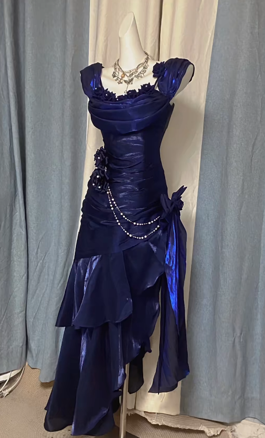 Chic Navy Blue Long Prom Dress Satin Straps Sheath Evening Dress Sleeveless Birthday Dress DP04996