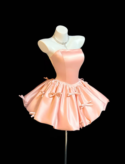 Süßes Ballkleid Spaghettiträger Silbergrau Mini Kurzes Formales Homecoming-Kleid Party Kurzes Ballkleid Hoco Kleider DH2684