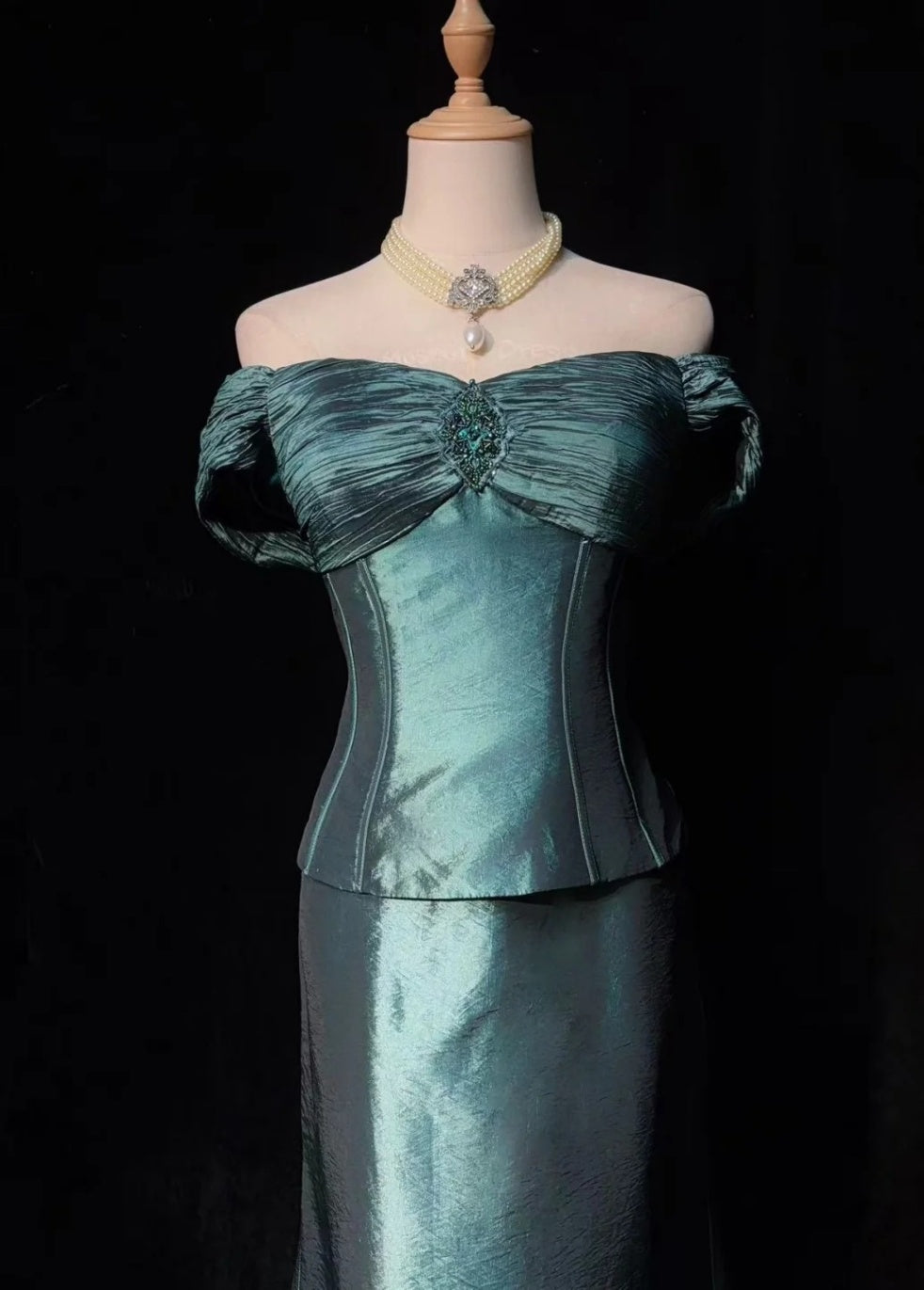 Elegant Long Teal Mother of Bride Dress Off-shoulder Satin Sheath Evening Dress DP05018