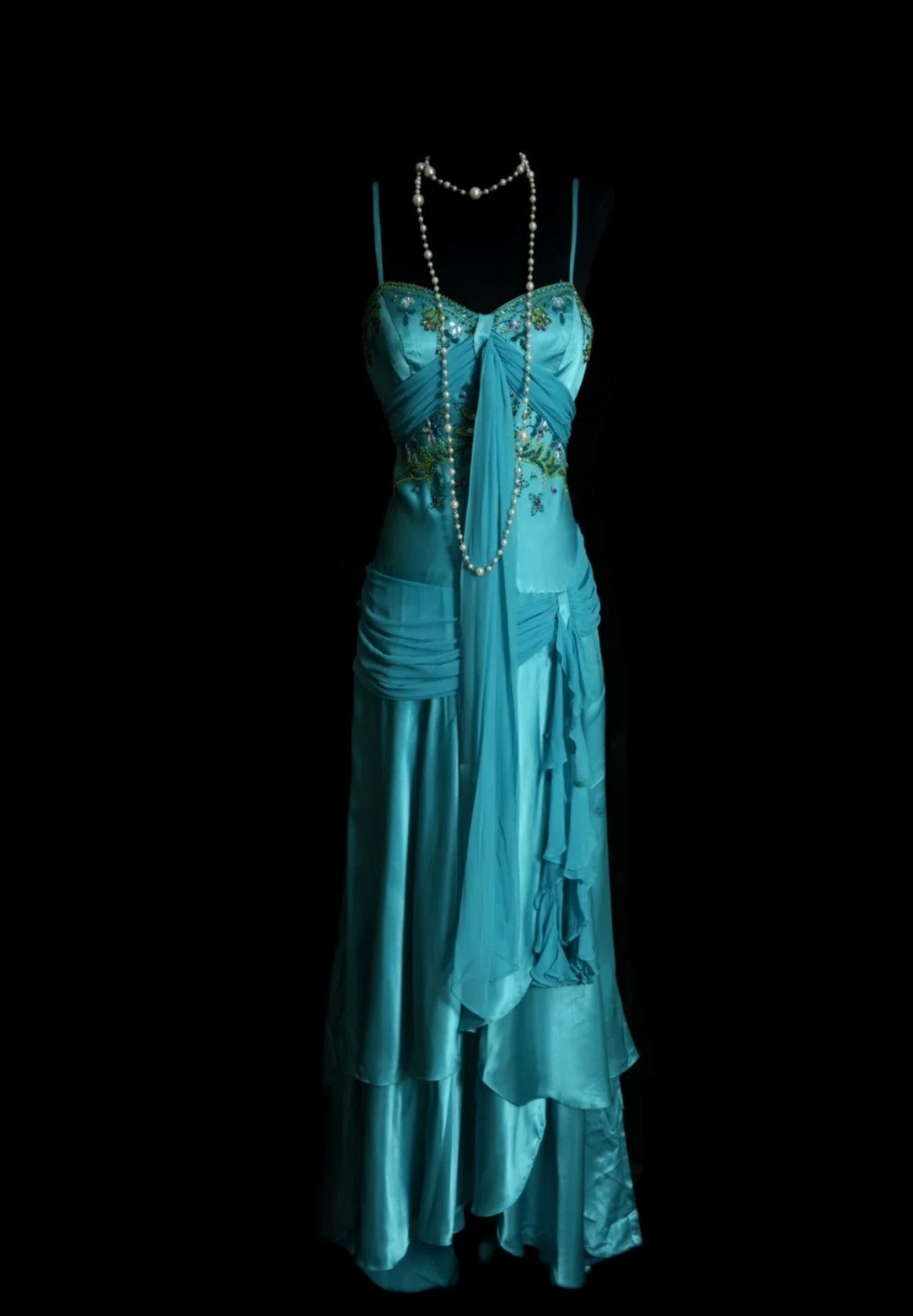 Elegant Turquoise  Prom Dress Satin Beaded Spaghetti Straps Long Evening Dress DP05030