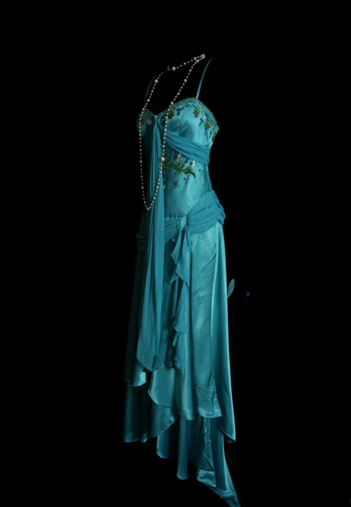 Elegant Turquoise  Prom Dress Satin Beaded Spaghetti Straps Long Evening Dress DP05030