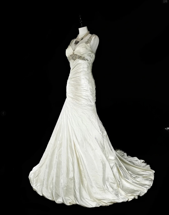 Chic White Prom Dress Straps Sheath Long Evening Dress Satin Sleeveless Formal Dress DP05042