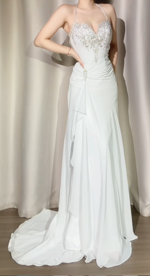 Chic White Prom Dress Halter Sheath Beaded Long Evening Dress Chiffon Backless Formal Dress DP05046