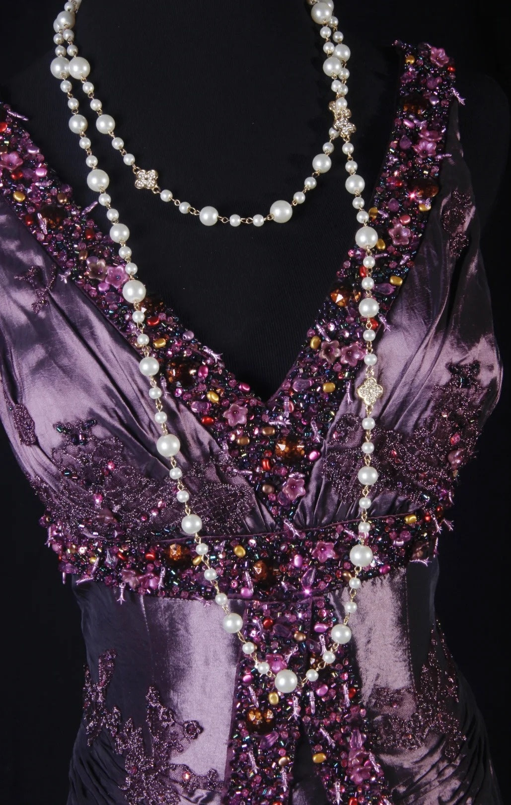 Vintage Grape Prom Dress V-Neck Sheath Evening Dress Satin Beaded Formal Dress DP05056