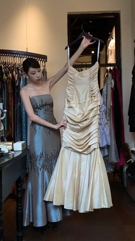 Süßes Ballkleid Spaghettiträger Silbergrau Mini Kurzes Formales Homecoming-Kleid Party Kurzes Ballkleid Hoco Kleider DH2684