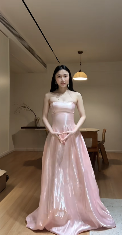 Süßes Ballkleid Spaghettiträger Silbergrau Mini Kurzes Formales Homecoming-Kleid Party Kurzes Ballkleid Hoco Kleider DH2684