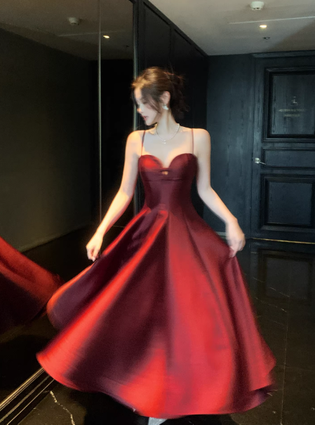 Süßes Ballkleid Spaghettiträger Silbergrau Mini Kurzes Formales Homecoming-Kleid Party Kurzes Ballkleid Hoco Kleider DH2684