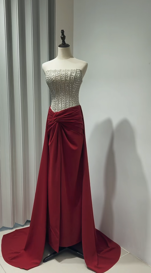 Süßes Ballkleid Spaghettiträger Silbergrau Mini Kurzes Formales Homecoming-Kleid Party Kurzes Ballkleid Hoco Kleider DH2684