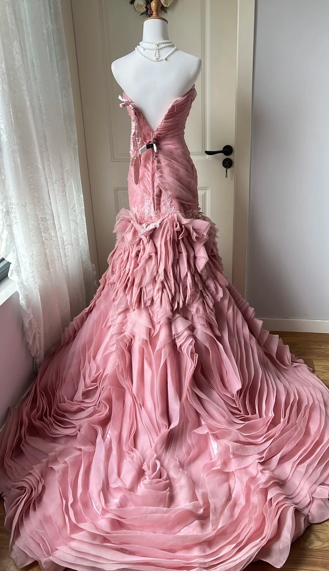 Süßes Ballkleid Spaghettiträger Silbergrau Mini Kurzes Formales Homecoming-Kleid Party Kurzes Ballkleid Hoco Kleider DH2684