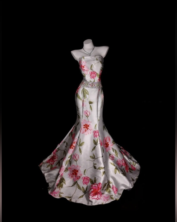 Elegantes trägerloses Ballkleid aus Satin mit Print im Meerjungfrauenstil, ärmelloses Geburtstagskleid DP05226
