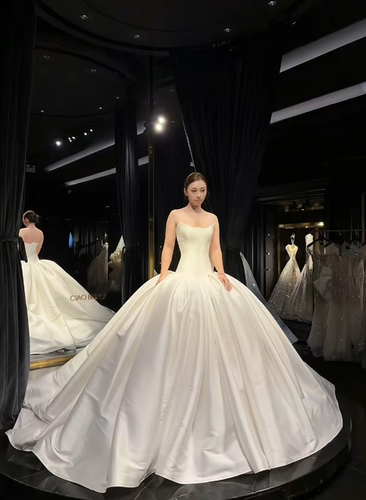 Timeless Sheath White Wedding Dress Satin Strapless Bridal Dress Sleeveless Bridal Gown DP05253