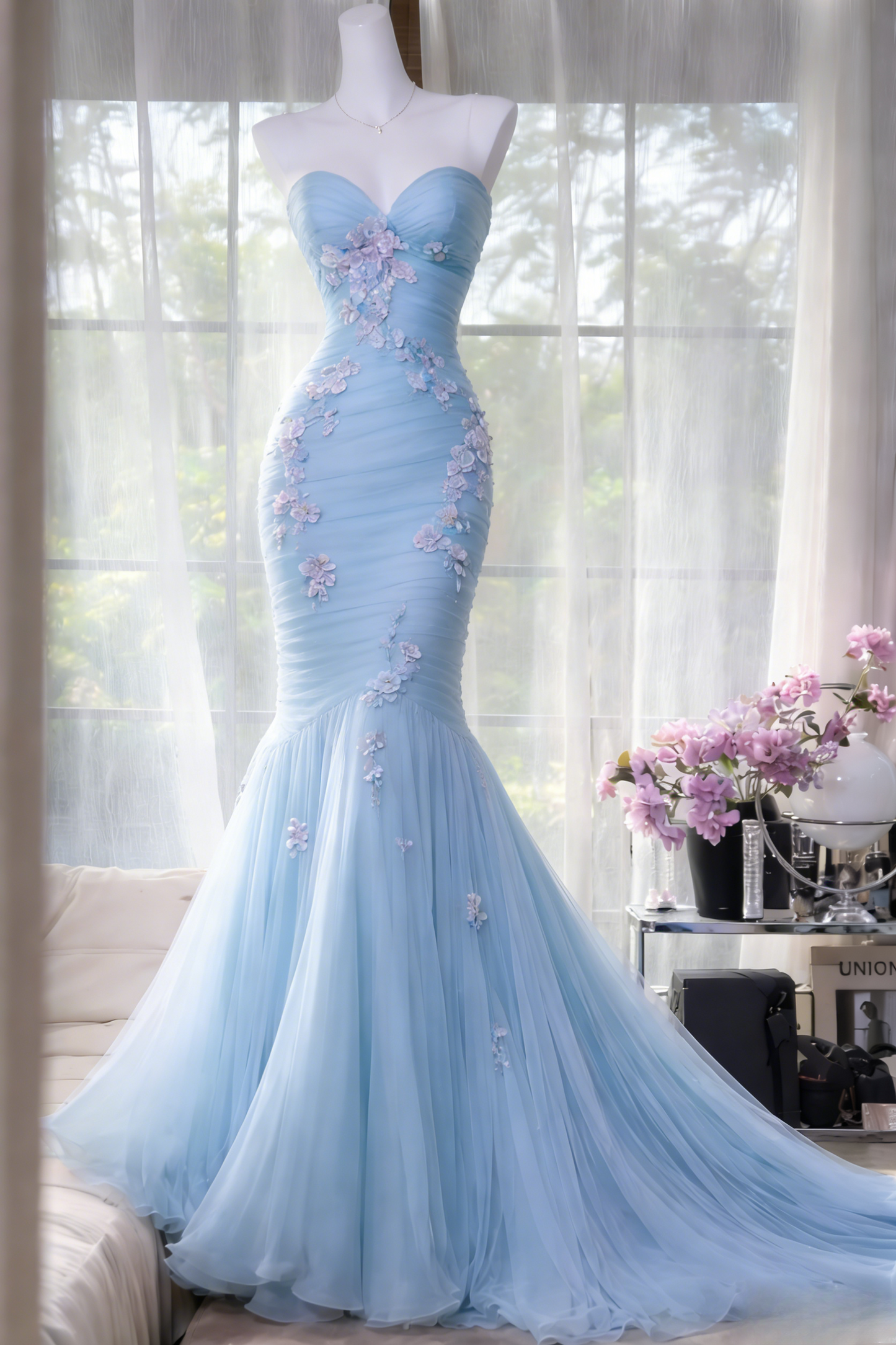 Elegantes blaues Chiffon-Abendkleid mit Meerjungfrauen-Schnitt und ärmellosem Design, ideal für den Abschlussball oder Geburtstag (DP05259)
