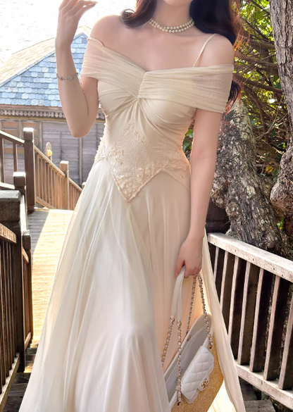 Märchenhaftes aprikosenfarbenes Chiffon-Abendkleid mit Spaghettiträgern und A-Linie, Geburtstagskleid DP05261