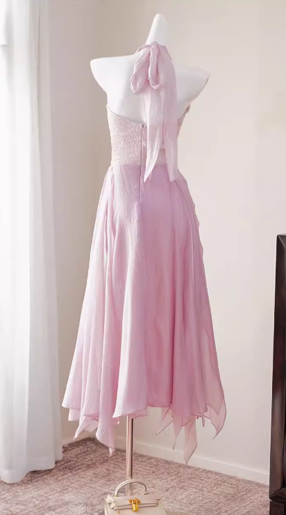 Elegantes rosa Tüll-Abendkleid mit Neckholder, A-Linie, langes Modell DP05266