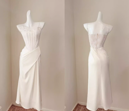 Elegantes weißes Satin-Abendkleid mit Spaghettiträgern, Etui-Schnitt, langes Kleid DP05269