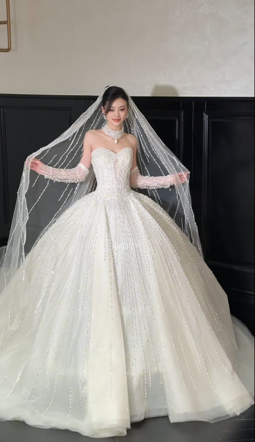 Timeless White Wedding Dresst Beaded Sweetheart A-Line Bridal Gown Tulle Bridal Dress DP05272