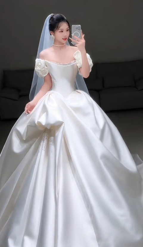 Timeless White Wedding Dress Off-shoulder A-Line Bridal Gown Satin Bridal Dress DP05274
