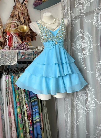 Elegantes, kurzes A-Linien-Geburtstagskleid mit V-Ausschnitt, perlenbesetztes Chiffon-Abendkleid in Blau, DP05299