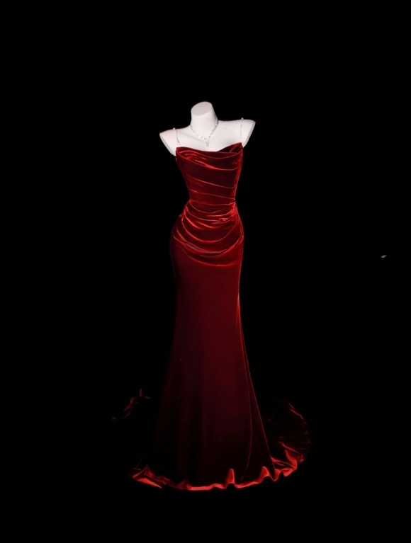 Chic Sheath Long Evening Dress Spaghetti Straps Velvet Party Dress Burgundy Prom Dress DP05335