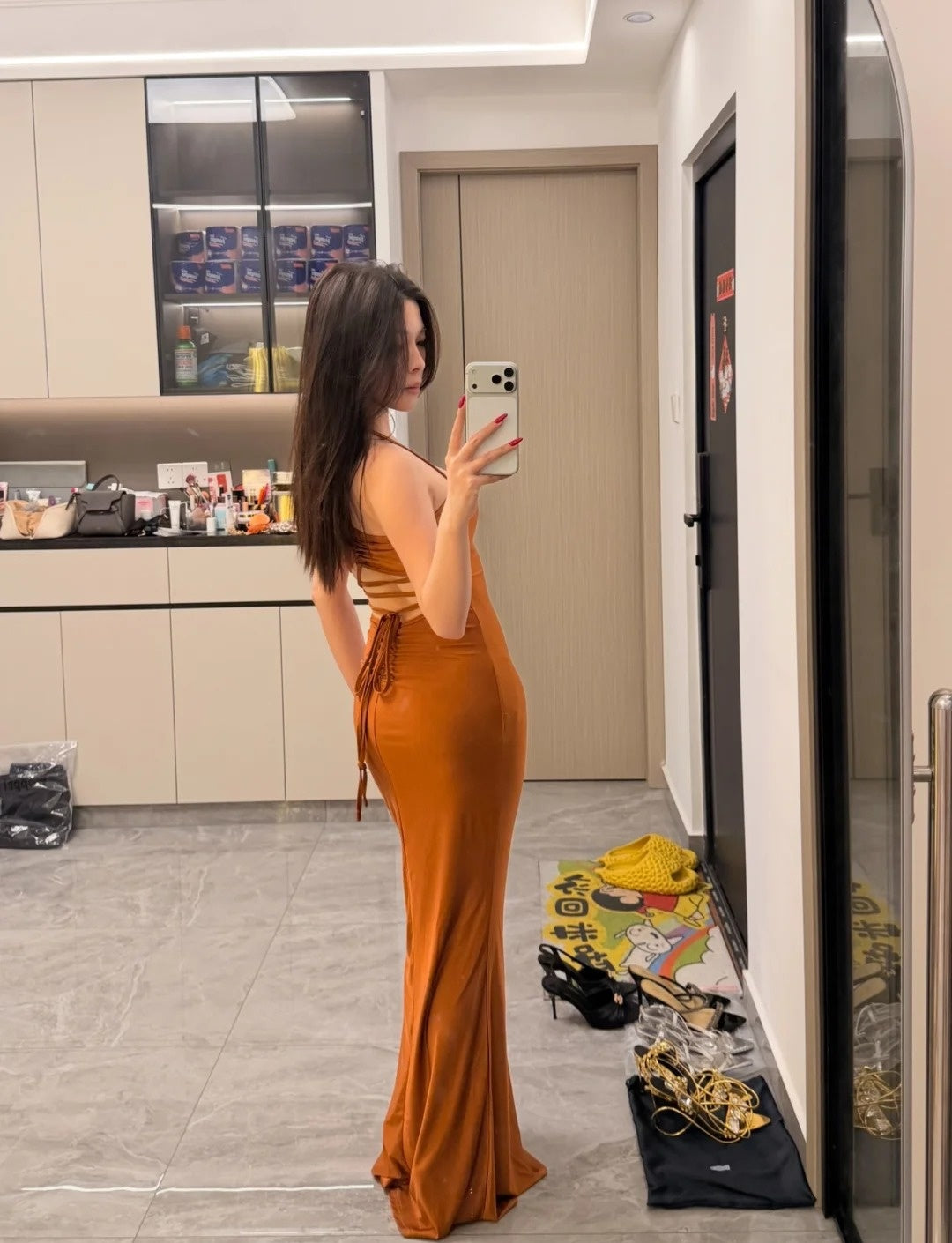 Robe de Soirée Longue Fourreau Sexy Bretelles Fines Satin Robe de Fête Robe d'Invitée Sans Manches DP05338