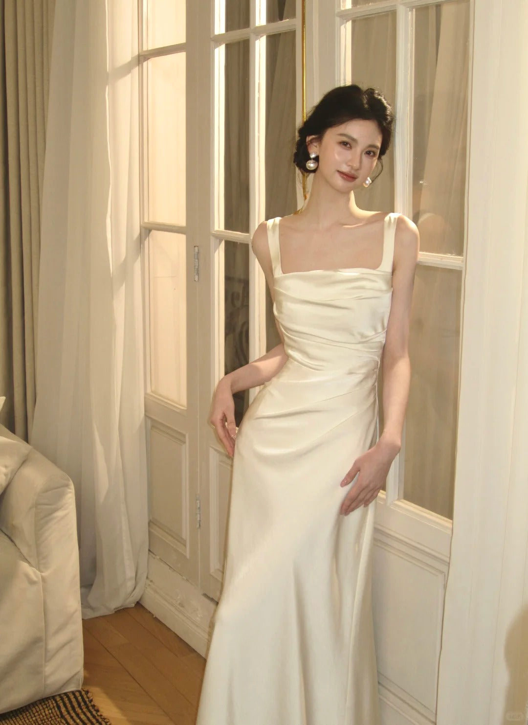 Elegant White Satin Long Evening Dress Spaghetti Straps Sheath Prom Dress Sleeveless Party Outfit DP05356