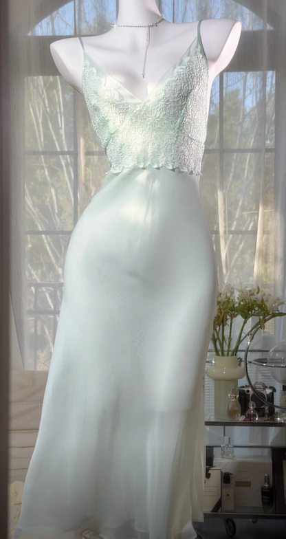 Elegantes kurzes Abendkleid in Mintgrün mit Spaghettiträgern, Etui, Chiffon, Partykleid, Ärmelloses Geburtstagskleid DP05360