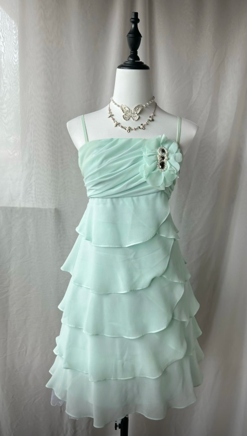 Elegantes mintgrünes kurzes Abschlussballkleid, Etui, Spaghettiträger, Geburtstagskleid, Chiffon-Partykleid DP05365
