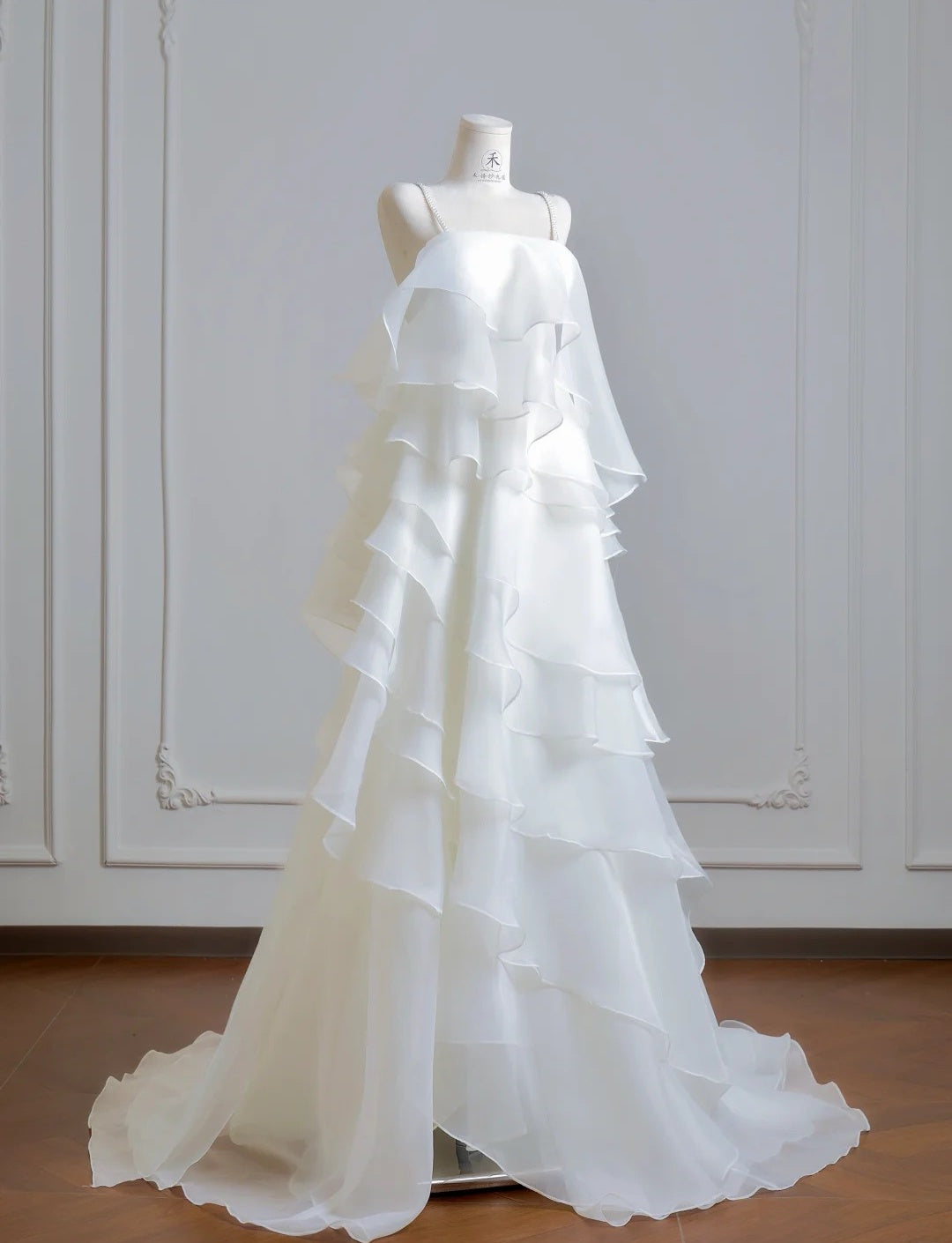 Simple White Wedding Dress Straps Sheath Bridal Dress Tiered Chiffon Bridal Gowns DP05389