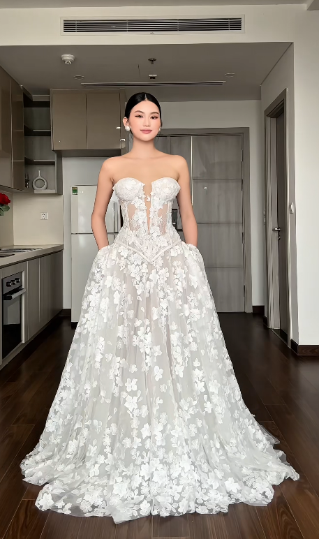 Timeless Sweetheart Wedding Dress A-Line Tulle Appliques Bridal Dress Sleeveless White Birdal Gowns DP05397