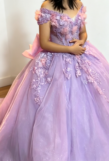 Wunderschönes pinkes Quinceanera-Kleid, schulterfreies Ballkleid, Tüll-Applikationen, Sweet 16 Kleid, ärmelloses Geburtstagskleid DP05402