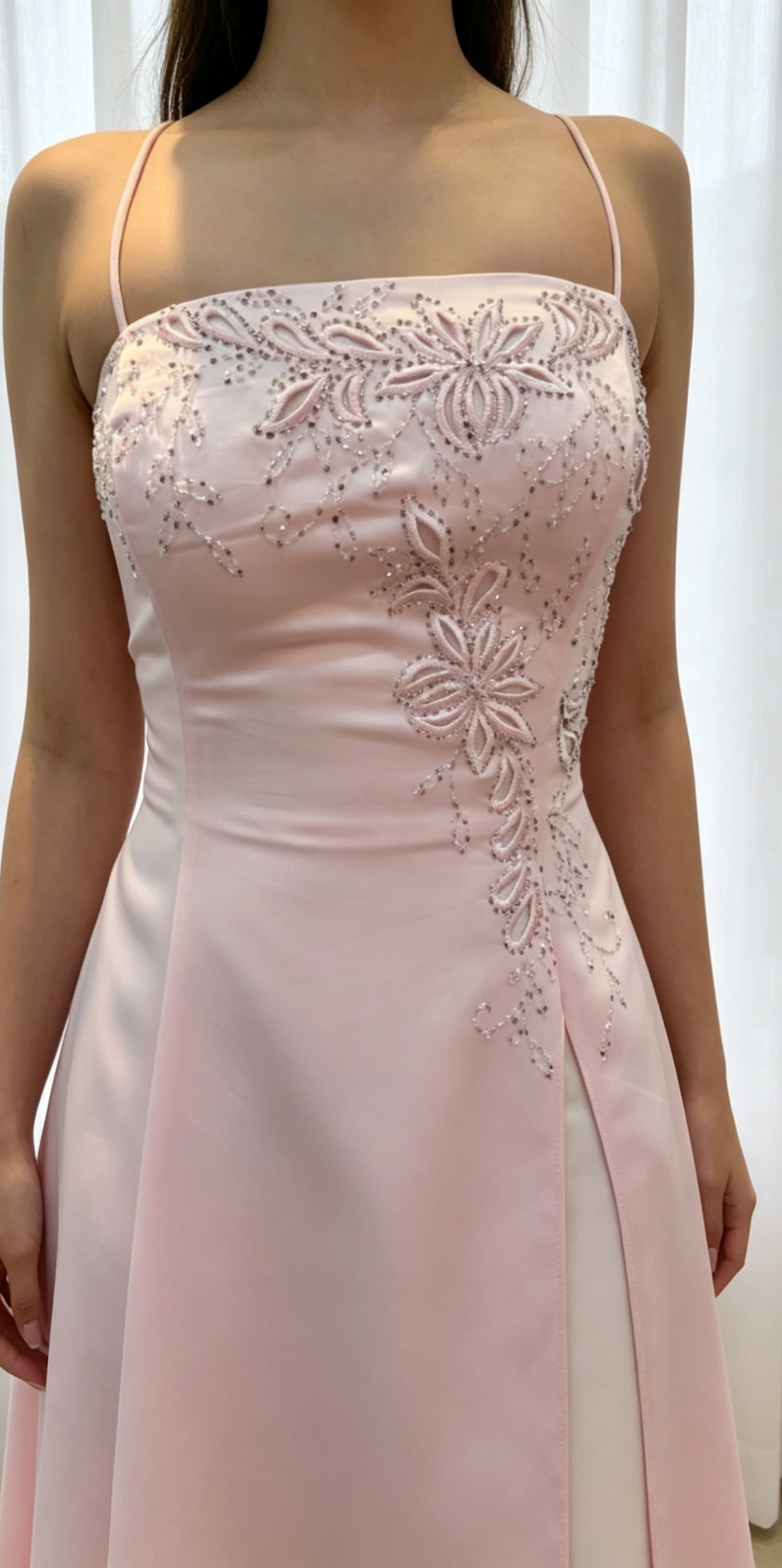 Schickes rosa Ballkleid Spaghettiträger Abendkleid A-Linie Satin Langes Abendkleid DP05416