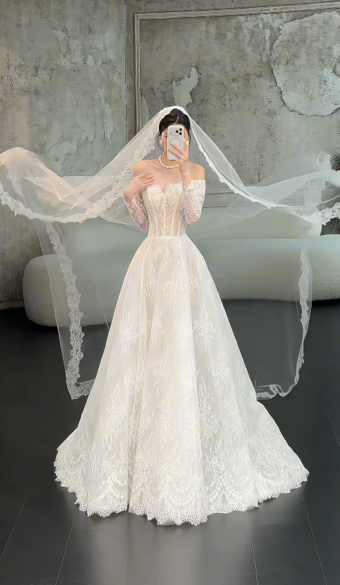 Modest A-Line Wedding Dress Off-shoulder White Bridal Dress Lace Bridal Gowns  DP05454