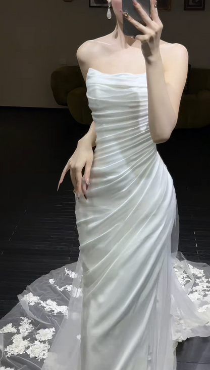 Modest Sheath Wedding Dress Strapless White Bridal Dress Tulle Bridal Gown DP05455