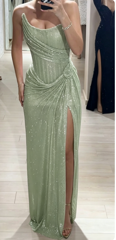 Schickes trägerloses Etui-Abendkleid Salbeifarbenes Ballkleid Tüll-Festkleid DP05473