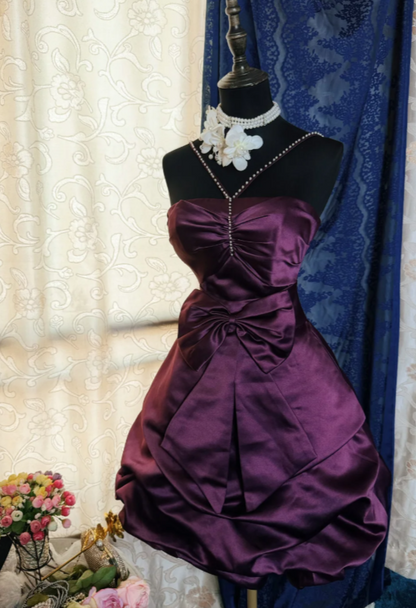 Robe Courte de Bal Chic Halter en Satin, Robe d'Anniversaire Coupe A-Line, Robe de Cocktail Violette DP05486