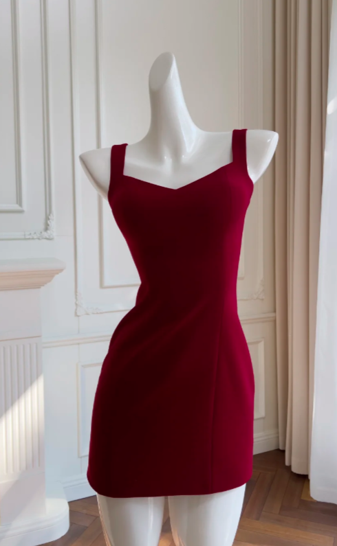 Robe de bal courte chic bordeaux fourreau en satin bretelles robe de cocktail DP05489