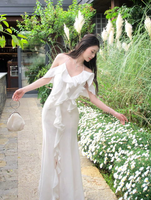 Chic Spaghetti Straps Sheath Chiffon Long Evening Dress White Wedding Guest Dress  DP05555