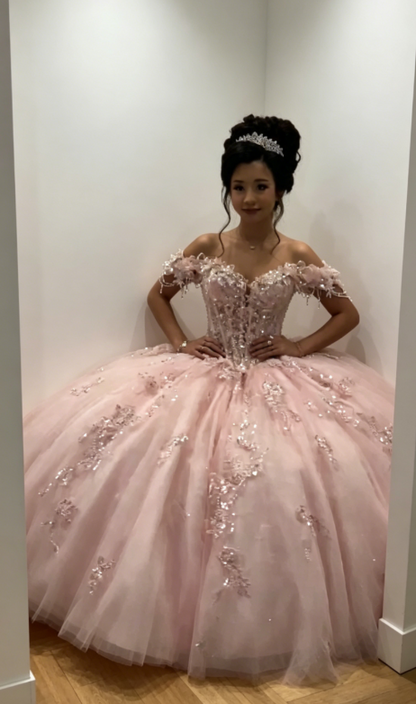 Elegantes Off-Shoulder Ballkleid Geburtstagskleid Tüll Perlen Quinceanera Kleid Rosa Sweet 16 Kleid DP05560