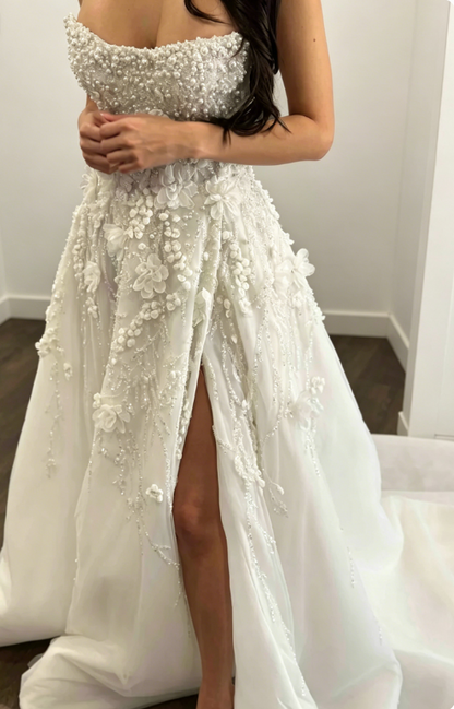 Elegant Strapless A-Line Wedding Dress Tulle Beaded Bridal Gown Slit White Bridal Dress DP05561