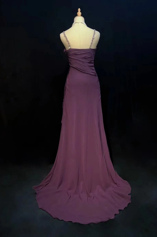 Vintage Spaghettiträger Etui Chiffon Langes Abendkleid Traube Hochzeitsgastkleid DP05592