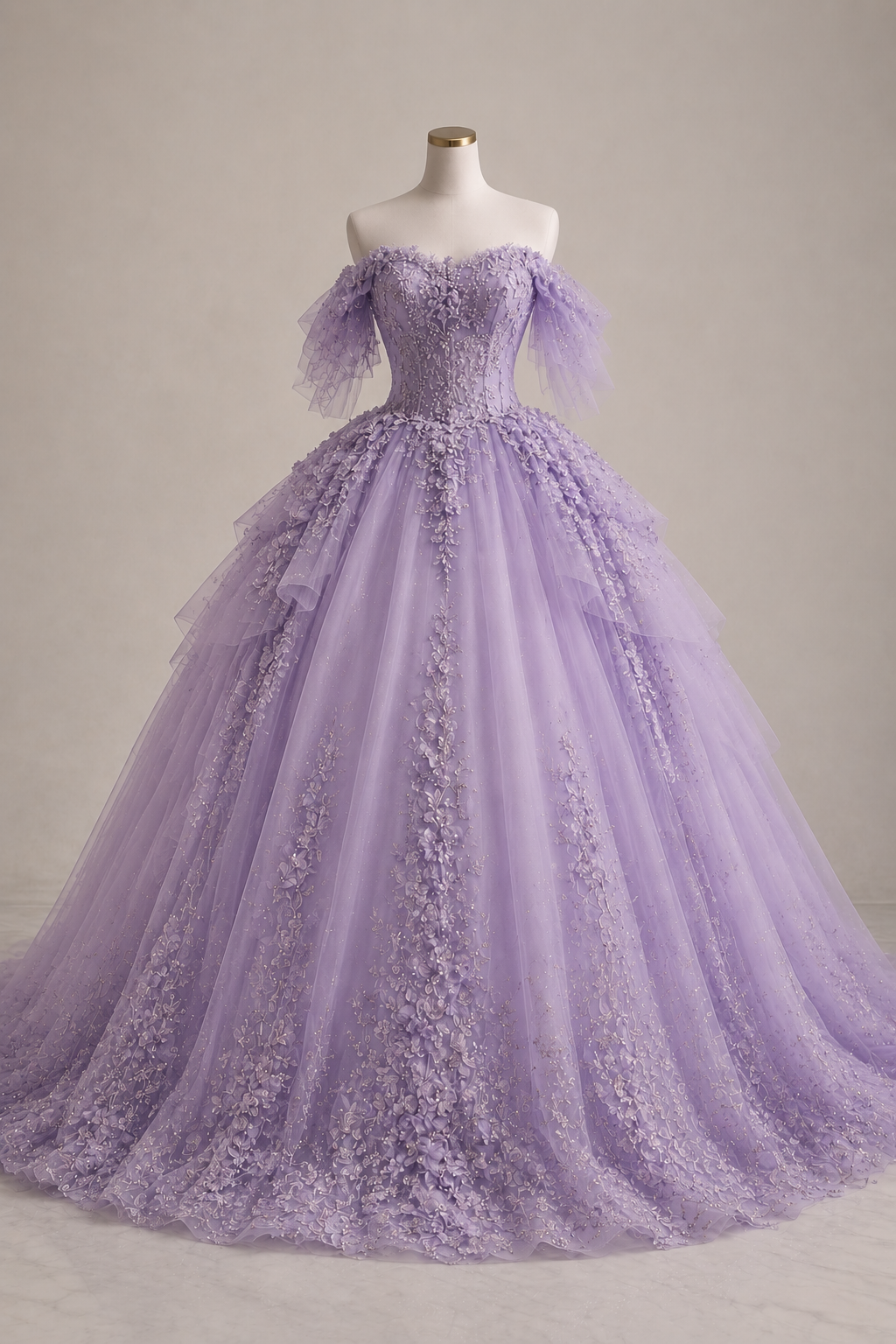 Wunderschönes schulterfreies Ballkleid Quinceañera-Kleid Tüll-Applikationen Langes Abschlussballkleid Lavendel Sweet 16 Kleid DP05625