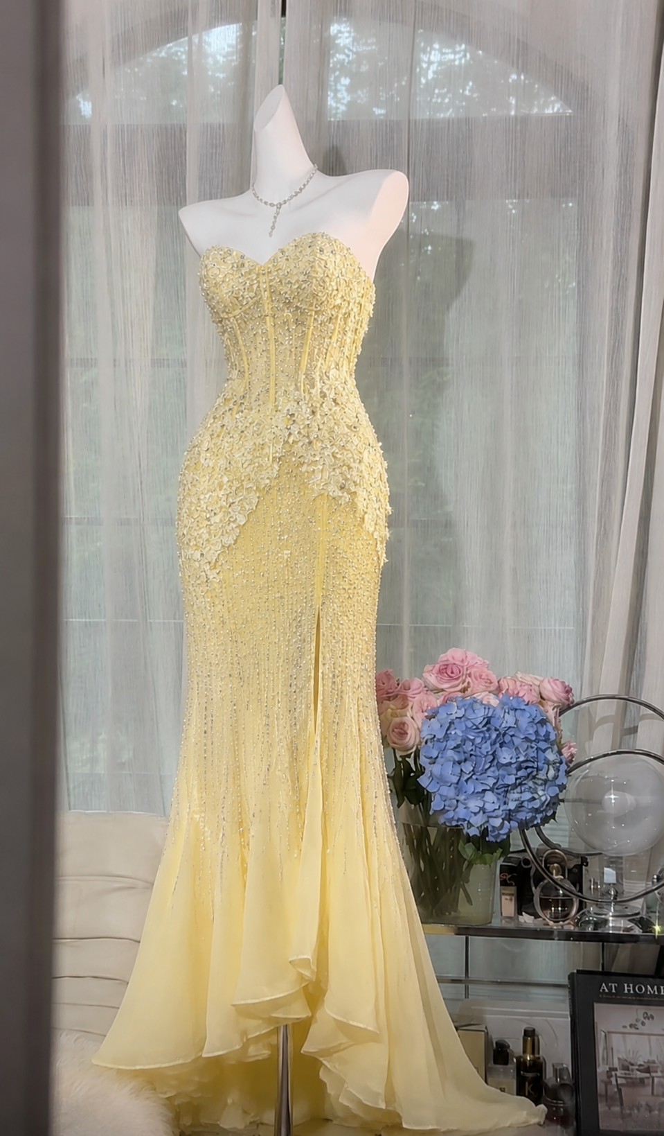 Magnifique robe de soirée longue jaune en mousseline ornée de perles fourreau, robe de bal DP05659