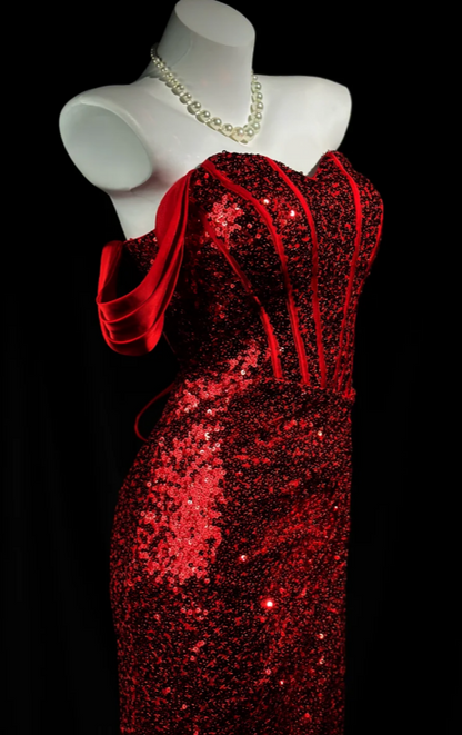 Wunderschönes schulterfreies, enganliegendes langes Abendkleid mit Pailletten, burgunderrotes Ballkleid DP05666